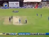 Brilliant Run Out by MS Dhoni to dismiss Collingwood - Dhoni aims single Stump with Golves.. Rare cricket video