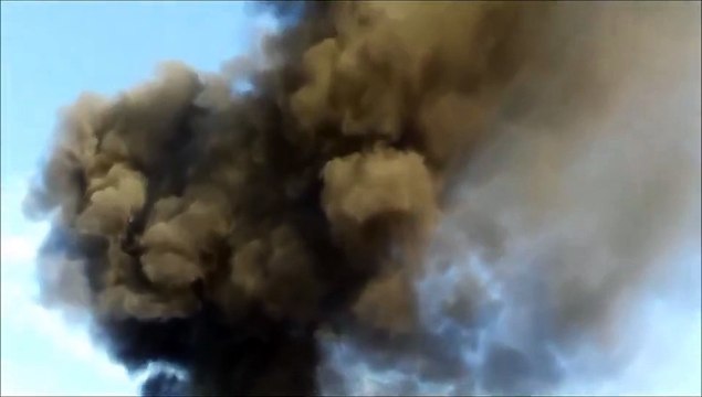 【アメリカ】アメリカ駆逐艦に沈められるソマリア海賊【ソマリア】