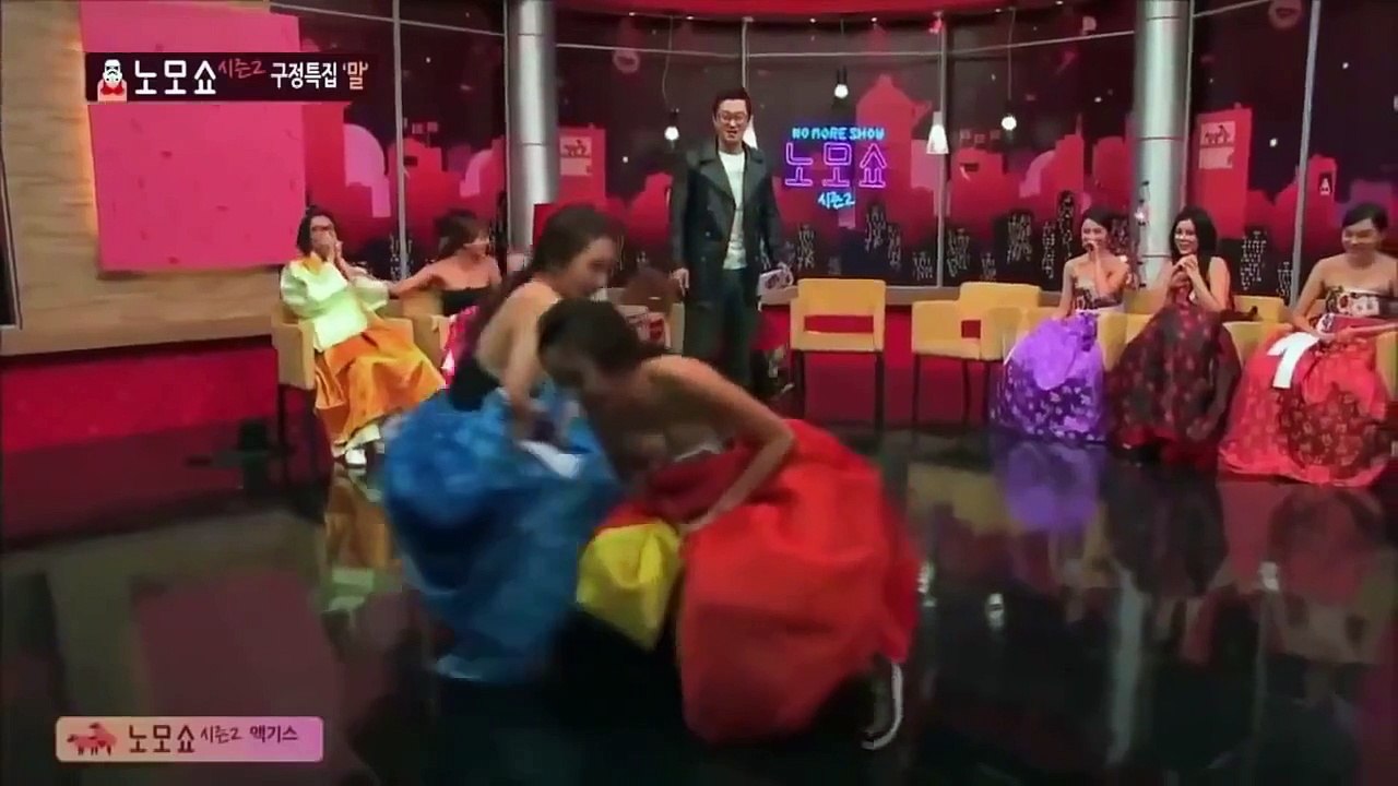 SEXY & CRAZY SHOW! Weird and FUNNY Japanese Show! -  ゲーム番組
