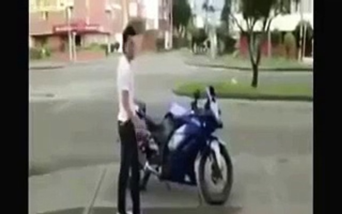 DQN【閲覧注意 衝撃ドラレコ事故映像】炎上 落石 死亡事故.｜Car Crash Accident 2015 ＃1