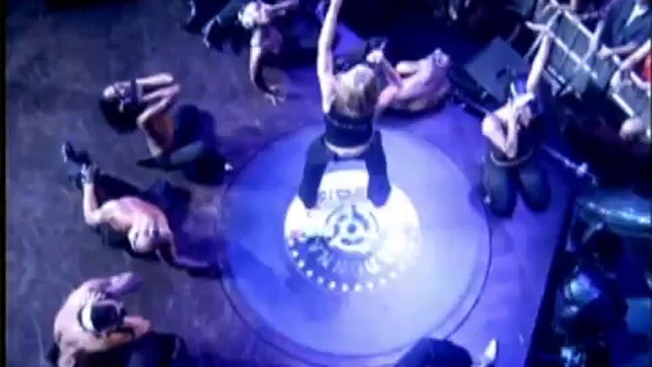 Madonna [ Drowned World Tour 2001 ]