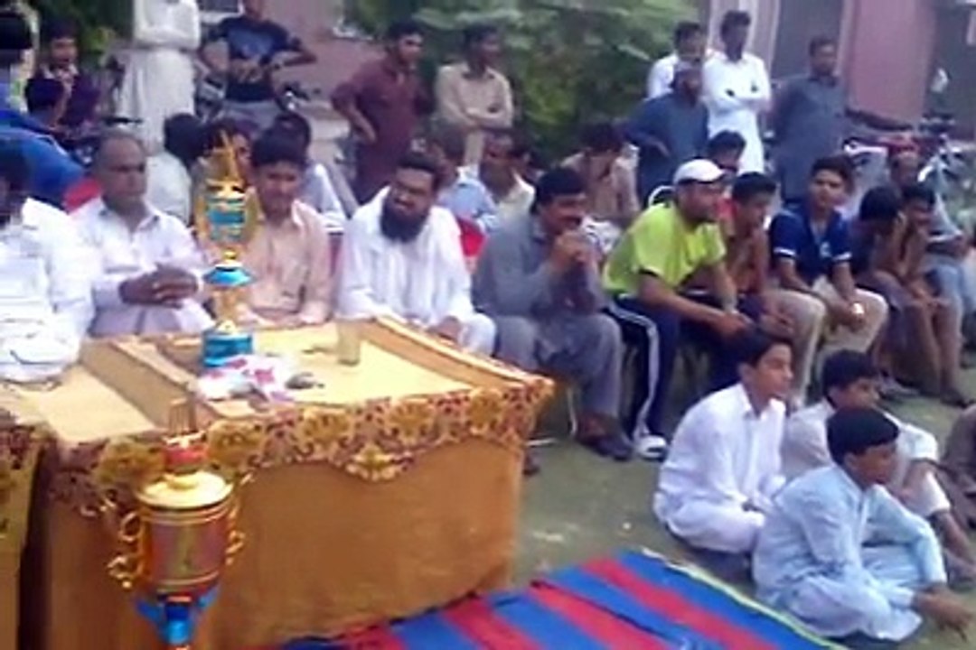 ubaid bhati snak champion trophy karor final with shahbaz kalia