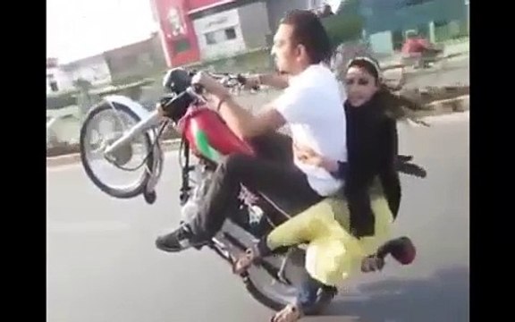 Bike wheeling in pakistan-Top Funny Videos-Top Prank Videos-Top Vines Videos-Viral Video-Funny Fails