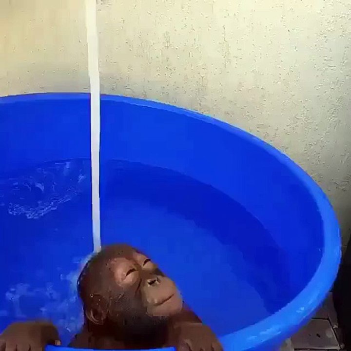 Angel takes bath