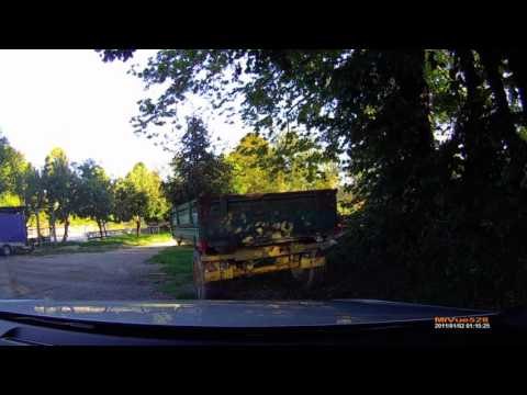 ДТП на дороге в Сочи, колесом в люк ! Terrible accident