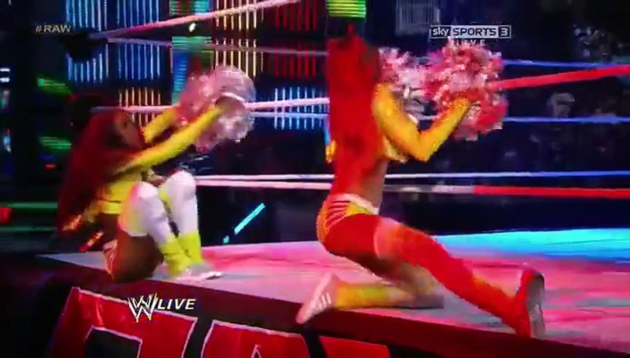 WWE wonens show-48