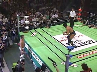 Kenta Kobashi vs Jun Akiyama 10/07/04