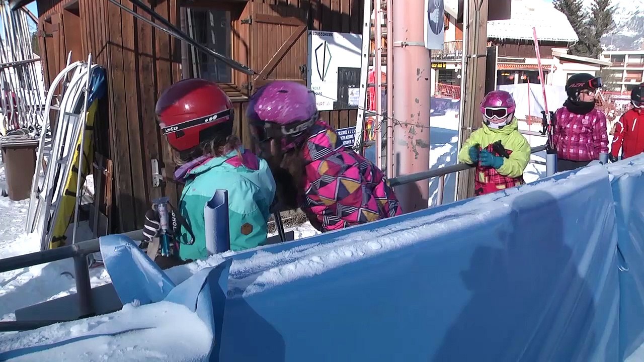 D!CI TV : Une invitation à la découverte du ski pour les enfants du Champsaur à Saint-Léger