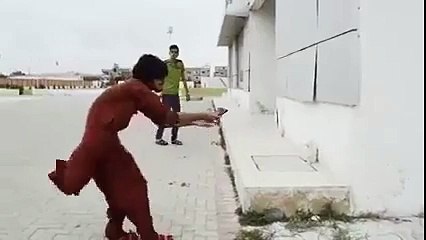 Karachi students make a real video about Karachi-Must Watch