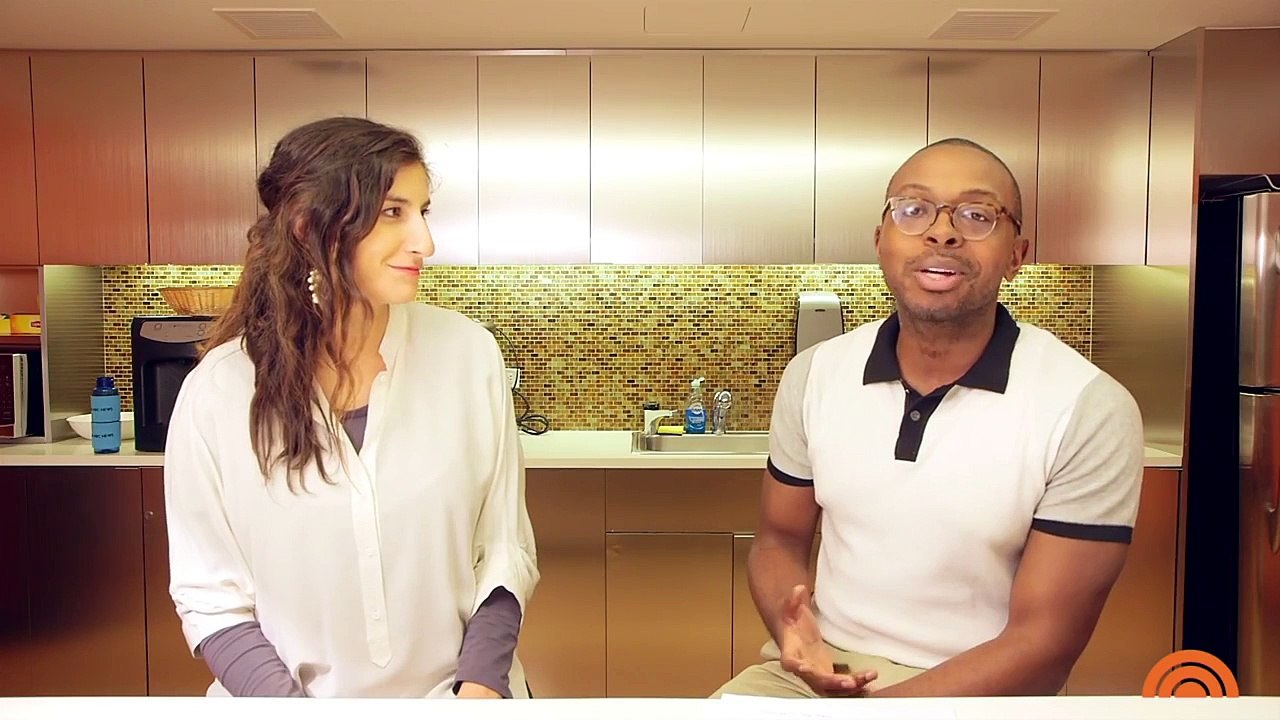 Deaf Womans Sign-Language Exchange With Starbucks Barista Goes Viral | TODAY