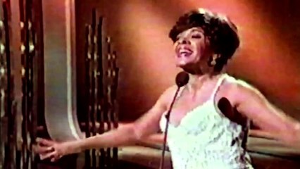 Shirley Bassey - When You Smile (1979 Show #6)