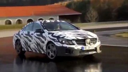 Mercedes CLA 45 AMG camuflado