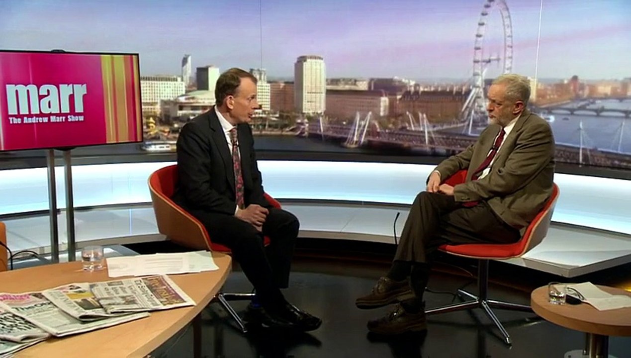 Labour 'would change strike rules'