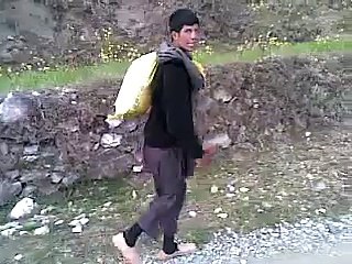 ٖFunny Pathan Talented Poor Kabari Boy - Nice Pashto Video