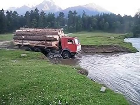 Usta Şoför Dediğin Böyle Olur.. Yok Böyle Bir Şey