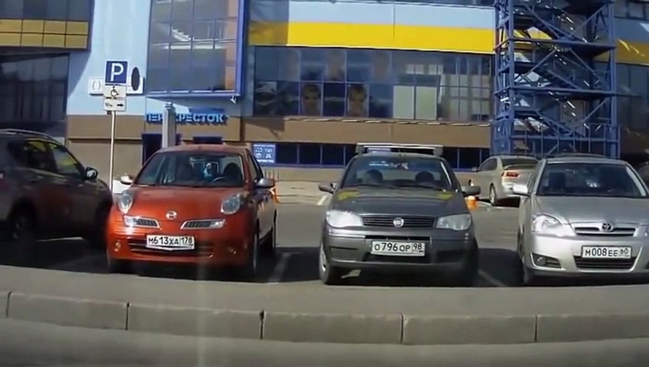 EXTREME CAR CRASH 15