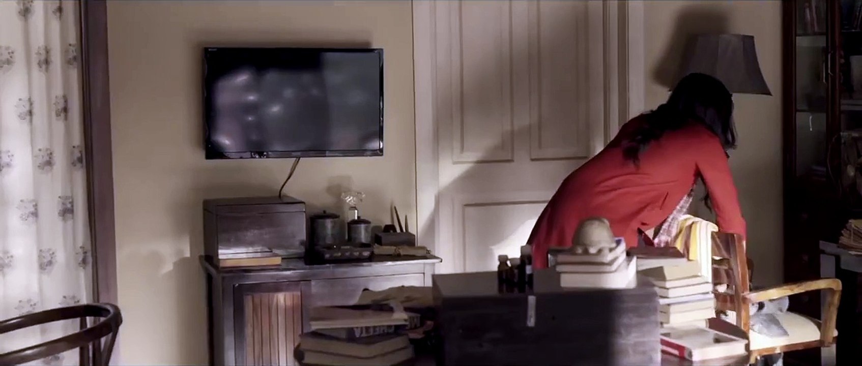 A day in Piku’s life | PIKU | Amitabh Bachchan, Deepika Padukone, Irrfan Khan | In Cinemas Now