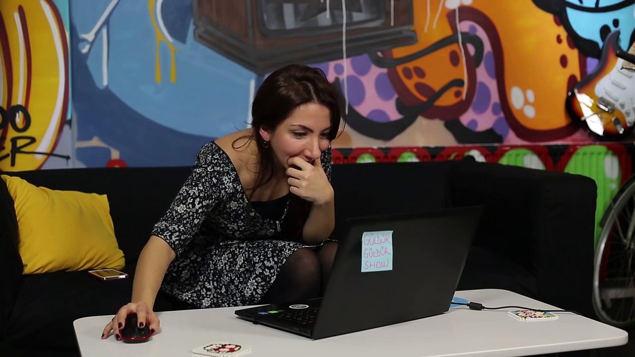 Güldür Güldür Show - Meltem Yılmazkaya Twitter Chat