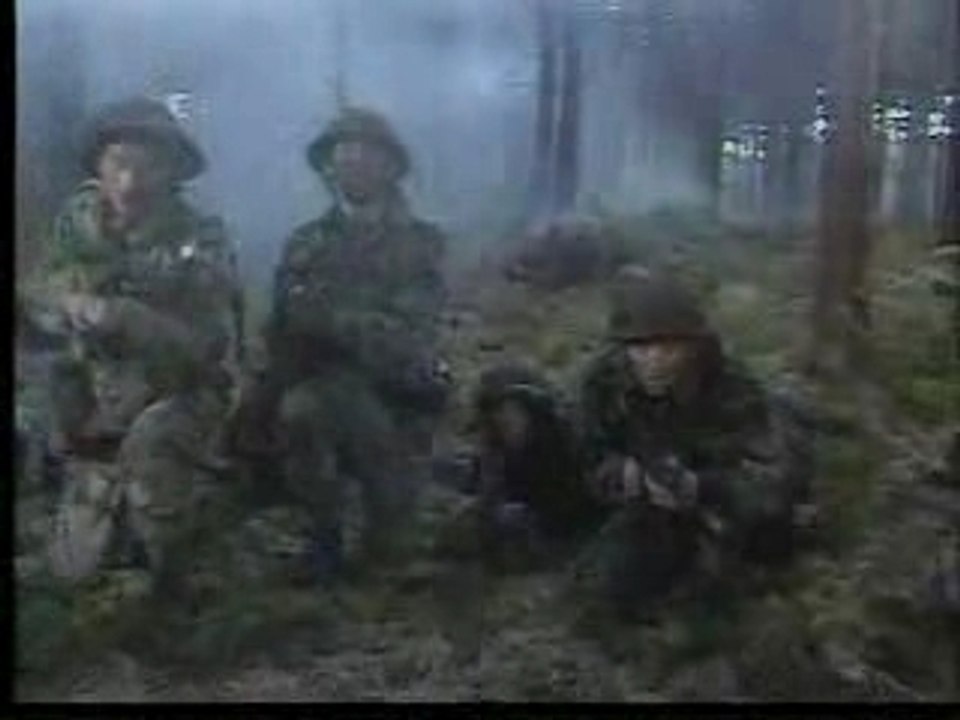 Kate Bush - Army Dreamers