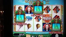 WIZARD OF OZ Slot Machine with EMERALD CITY AND TINMAN BONUS and BIG WIN Las Vegas Casino
