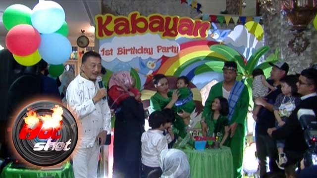 Gaya Unik Gading dan Ferry Merayakan Ultah Anak Pertama - Hot Shot 17 Januari 2016