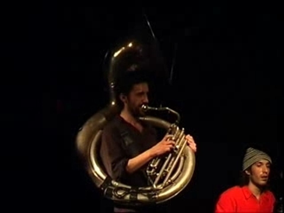 MON COTE PUNK - CA GRATTE