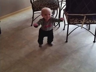Baby Pantses Father While Learning to Walk