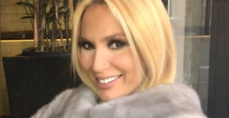 Lerzan Mutlu, Arabada Çıplak Ayak Yakalandı