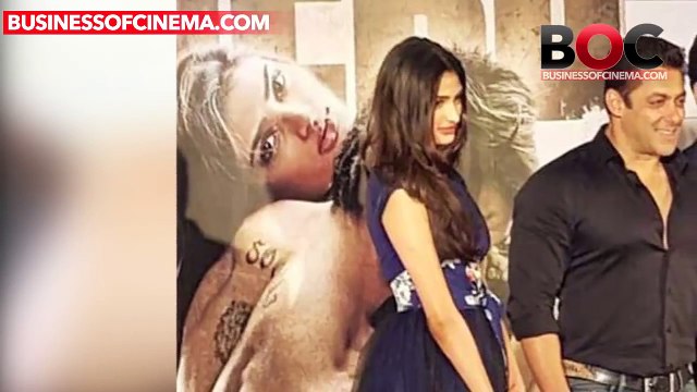 Salman Khan& Adorable Moment With Sooraj Pancholi Mom Zarina Wahab