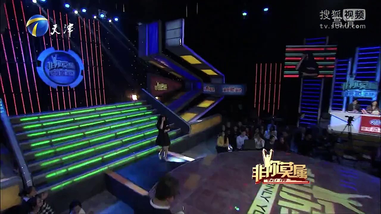 20160103 非你莫属 美女销冠饭局练酒量 表情帝“发明”惹恼沈冬军