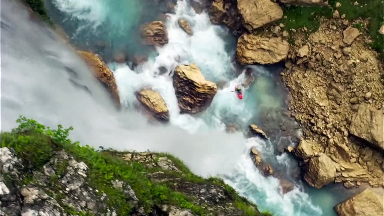 Kayaking the Uncharted Beriman River in Papua New Gunea