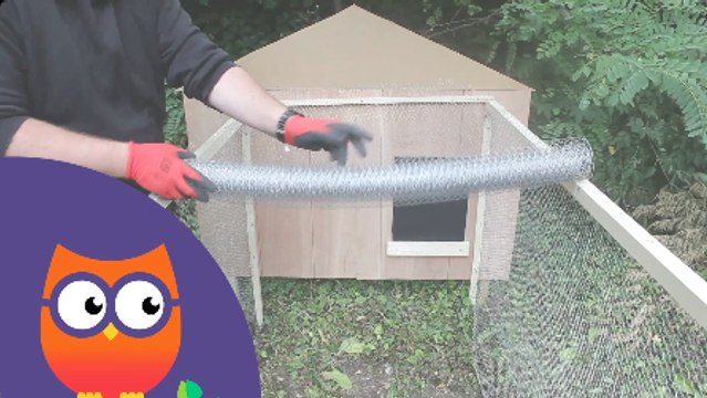 Comment construire un enclos à poules (Ooreka.fr)