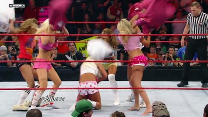 Diva Pajama Pillow Fight