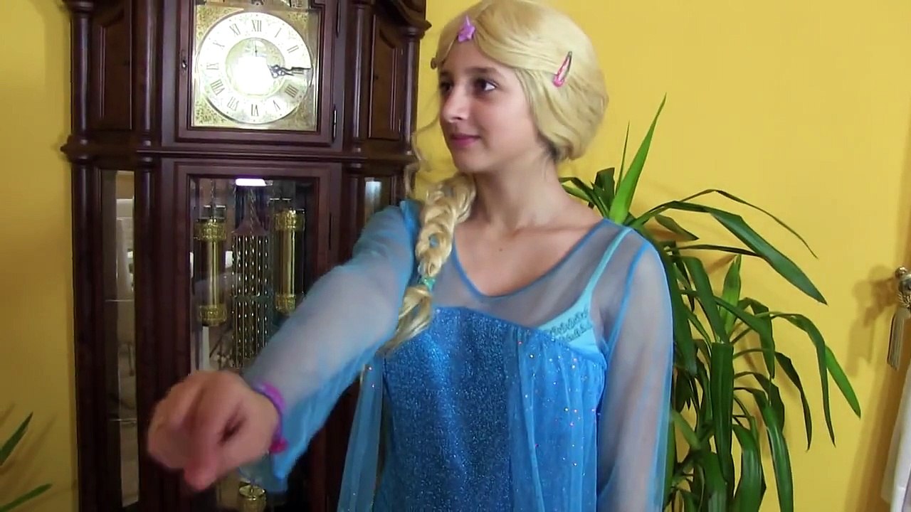 Spiderman vs Hulk vs Frozen Elsa Real Life Superheroes Movie Funny