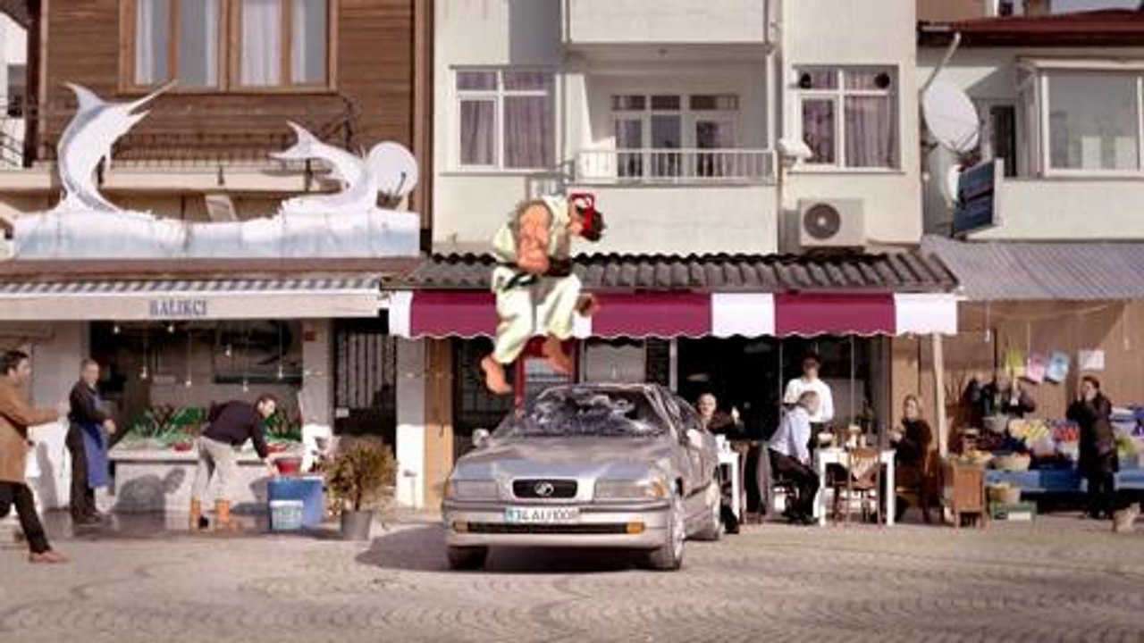 Anadolu Sigorta - Kaskosuz Sürücüye Aduket Şoku