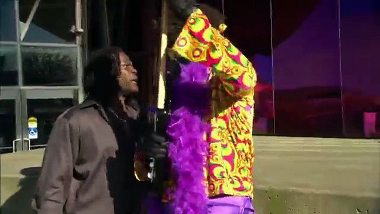 Goldust ambushes R-Truth dressed as Jimi Hendrix: Raw, February 8, 2016
