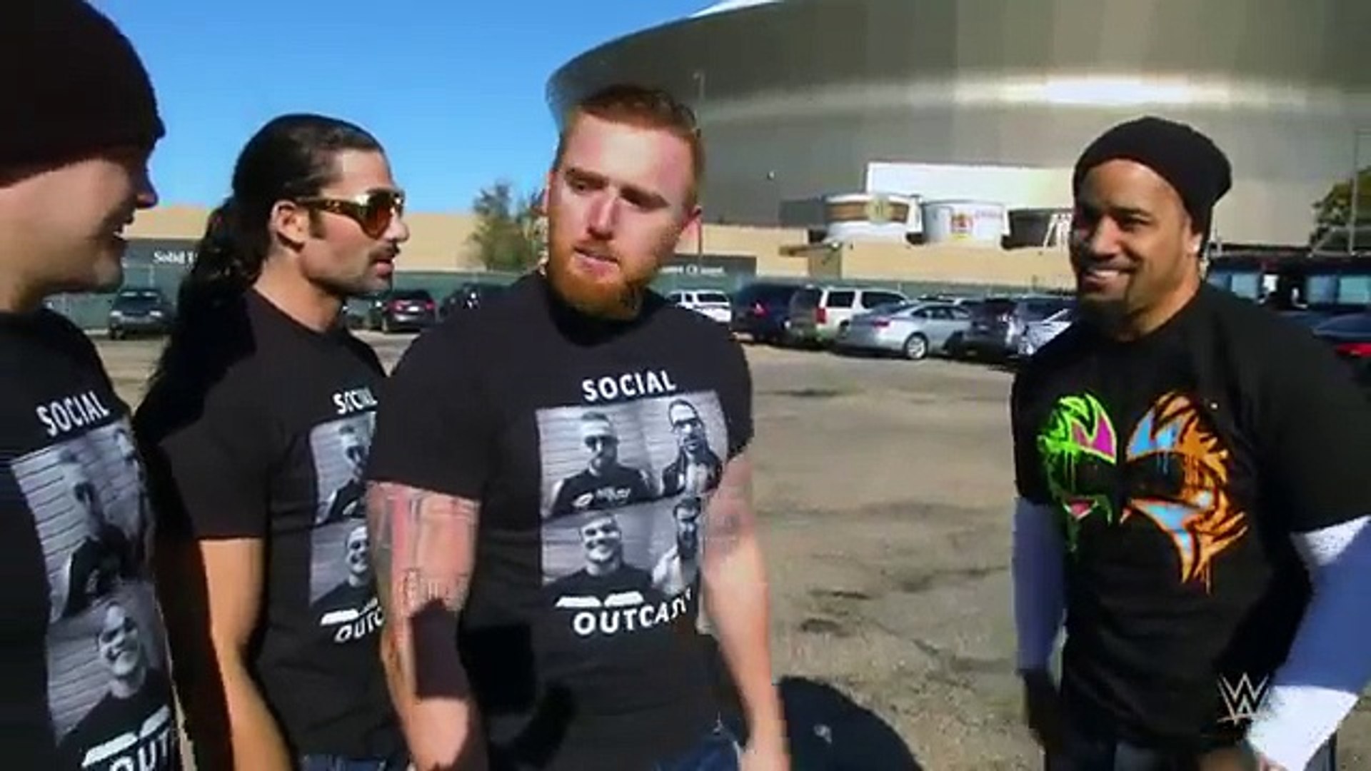 WWE Superstars play cornhole: WWE Game Night