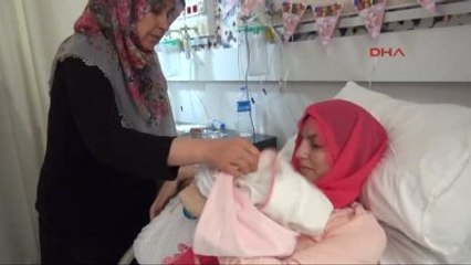 Samsun Şırnak'ta Görevli Özel Harekat Polisi Baba Olduğunu Telefonda Öğrendi