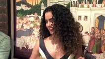 OMG! Kangana Ranaut Calls Deepika Padukone Desperate