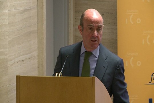 De Guindos dice que el euro evitará caer en populismos