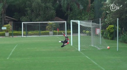 Ganso e Michel Bastos treinam faltas e mostram que estão com os pés calibrados