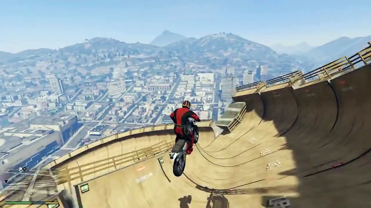 INSANE HUGE MEGA BOBSLED OBSTACLE COURSE! (GTA 5 Mods)