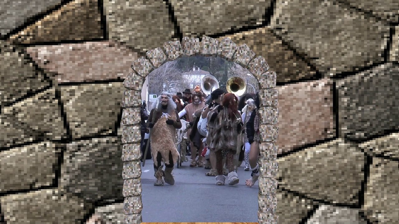 LES RAMBACROMOS ARRIVENT .........................................A LIMOUX .................