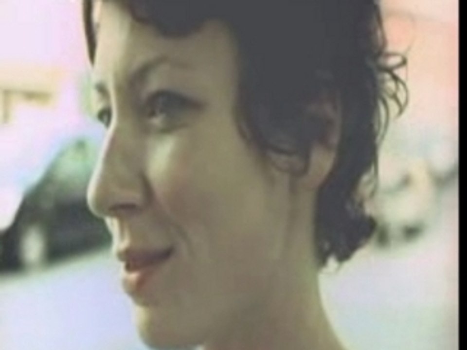 Arctic Monkeys - Leave Before The Lights Come On