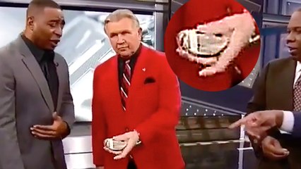 Mike Ditka Pulls Out Fat Stack Of Cash Live On ESPN