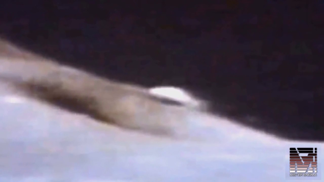 UFO Filmed by Apollo 15 Astronauts!!!