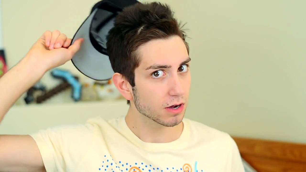 Use a Hat to Style Men's Hair! - Quick Hairstyle