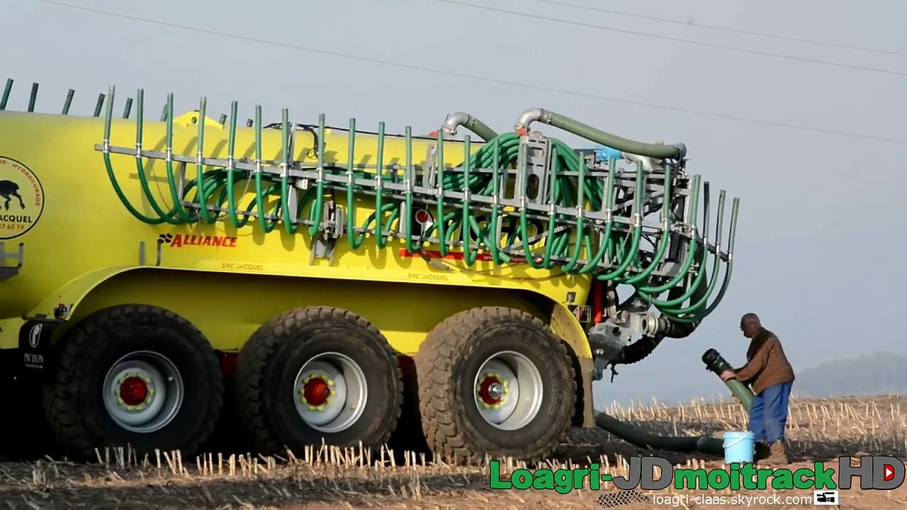 Epandage de lisier en Coteau Fendt 939, 820 & 310 + Caisson Pichon 55m3 !