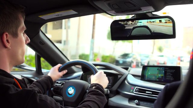 CES 2016 test drive: BMW i8 rearview mirrorless concept!