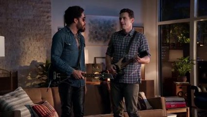 Trailer official Guitar Hero Live® GHTV – Soy Lenny Kravitz [ES]